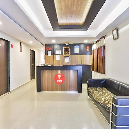 Super Hotel O Apollo Ahmedabad Exterior foto